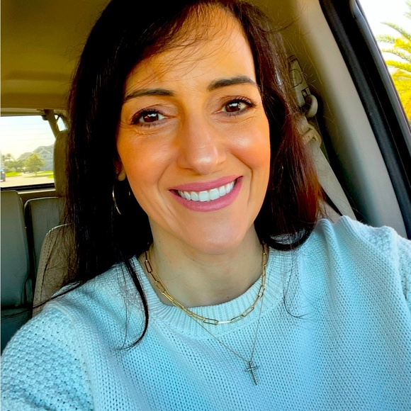 Link necklace only worn a few times. Beautiful to layer with other necklaces. - Picture 2 of 6